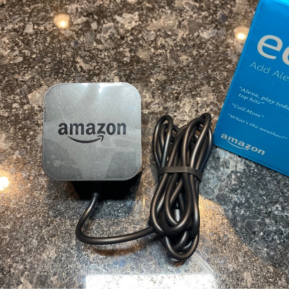 Amazon Echo Dot (3rd Generation) Smart Speaker Charcoal - Picture 3 of 8